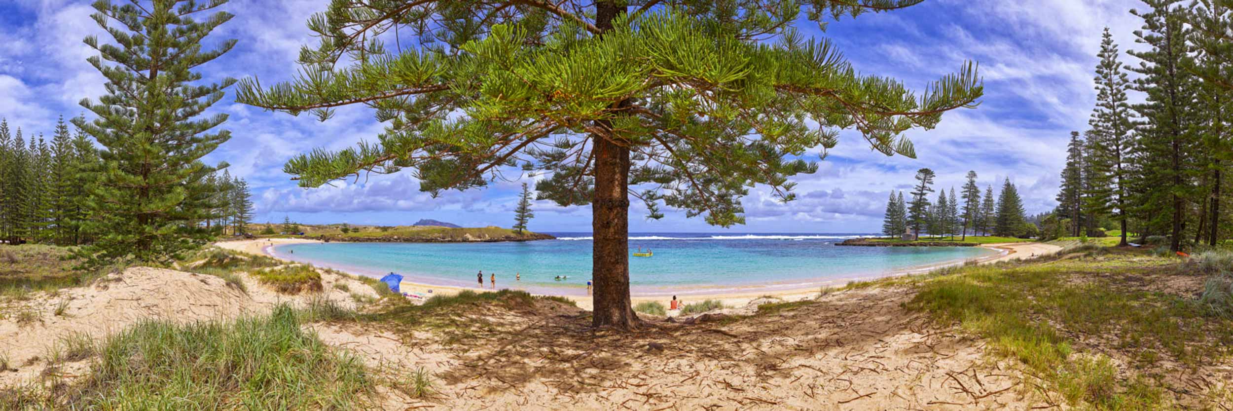 Emily Bay, Norfolk Is.