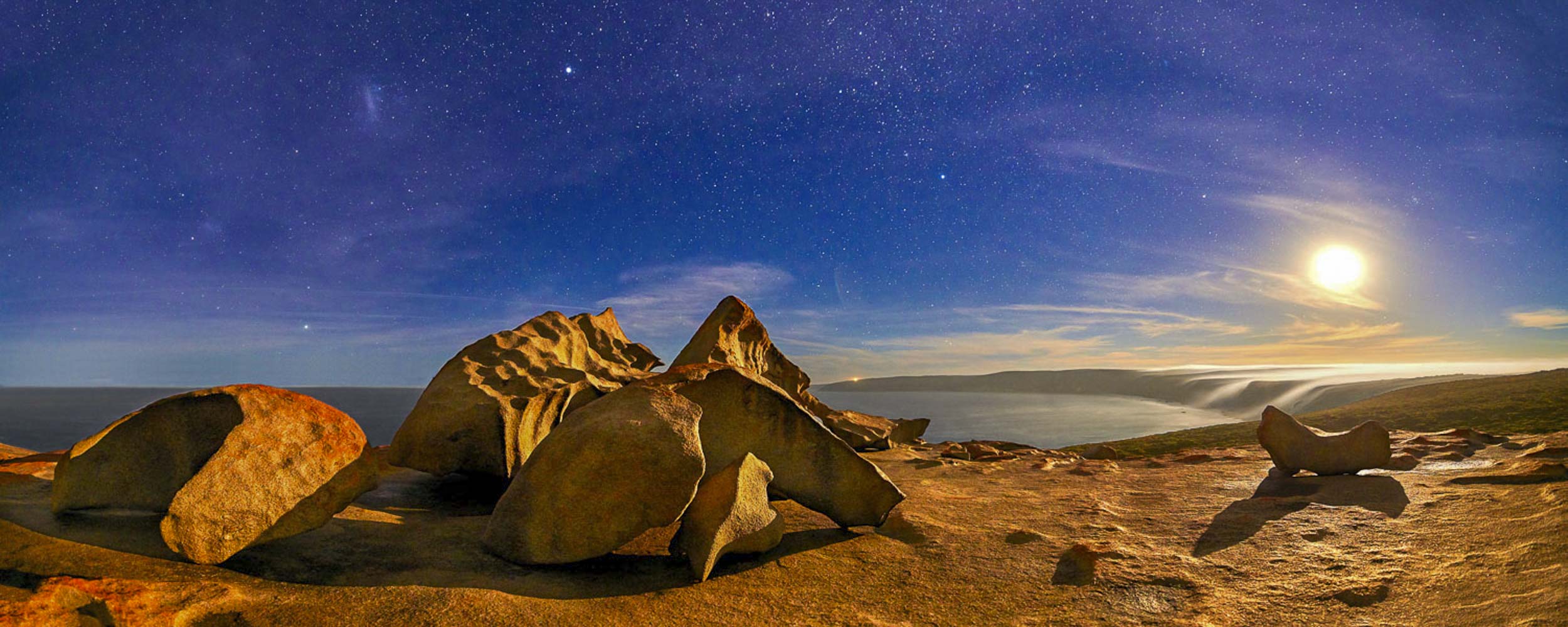 Remarkable Night, SA