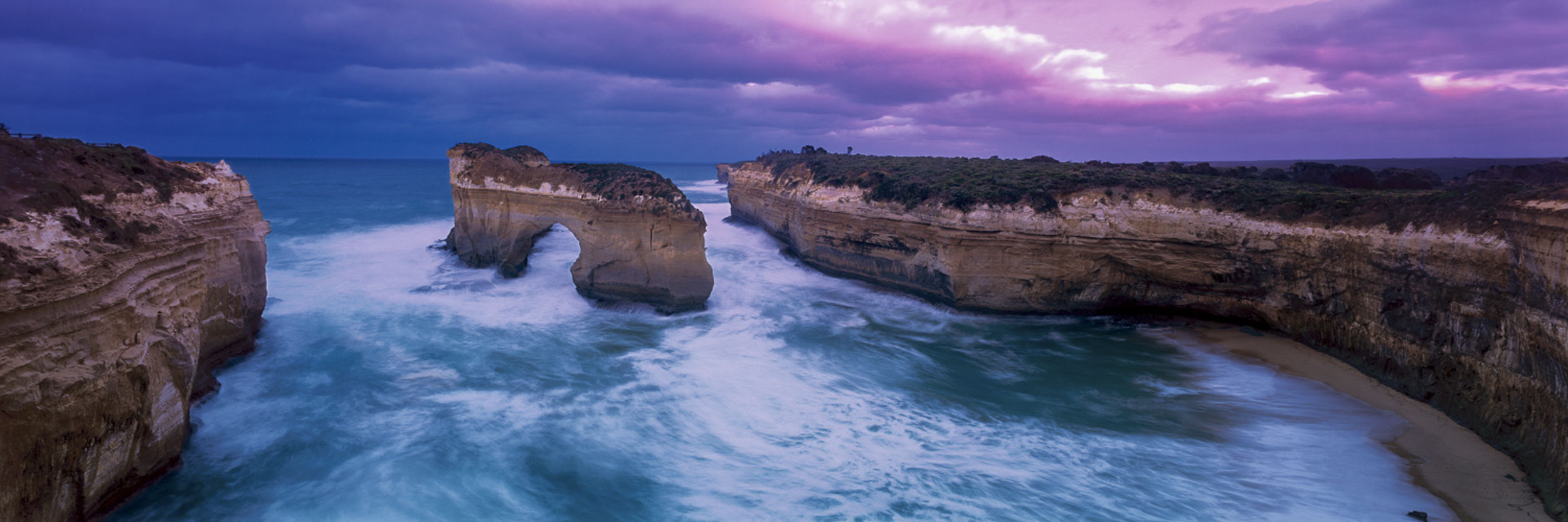 Island Arch, Vic